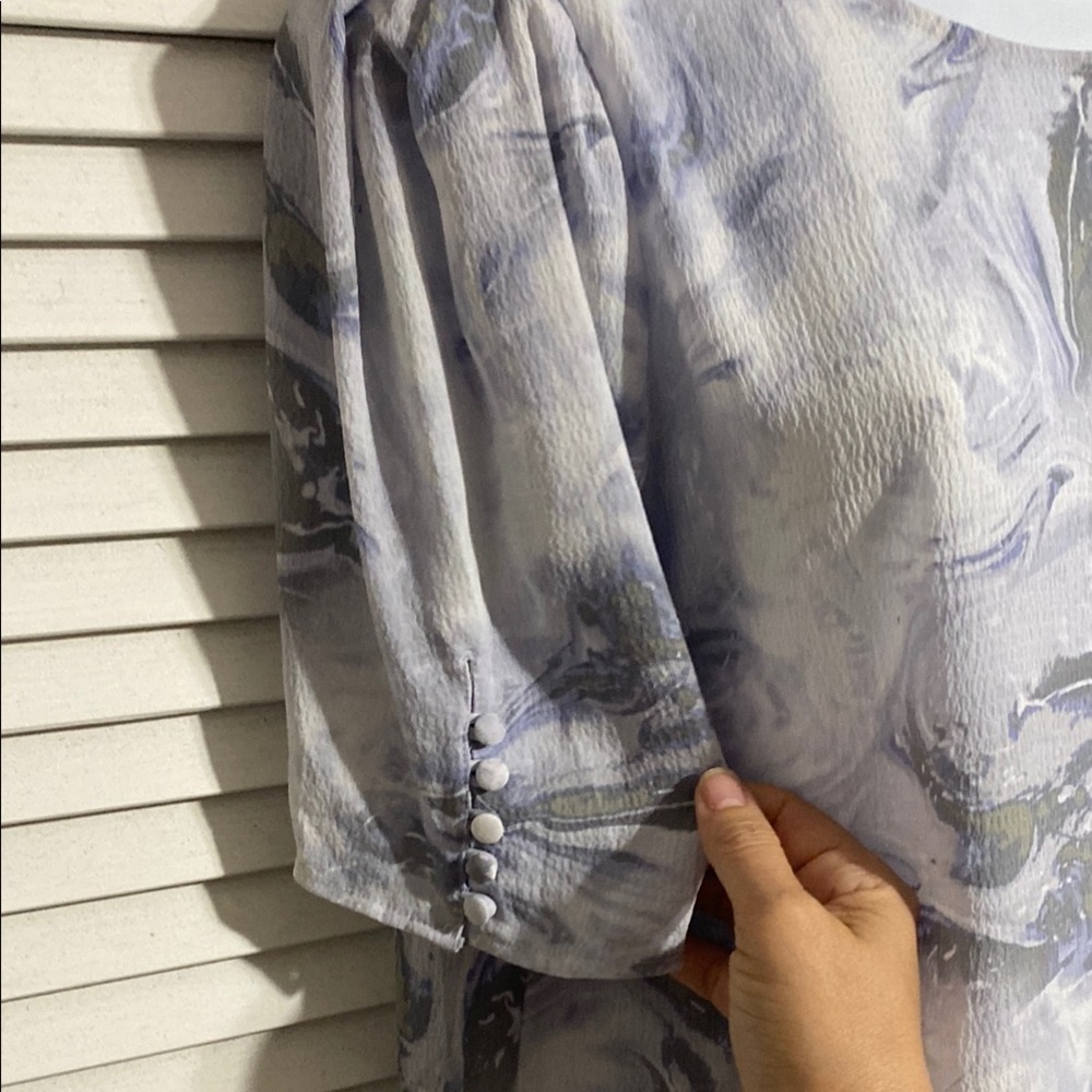 Calvin Klein marble swirl top! - Picture 5 of 10